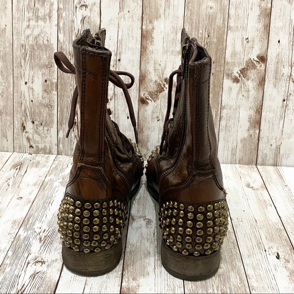 Steve Madden Tarnney Brown Gold Leather Stud Boots - Picture 10 of 16